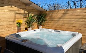Alpenblick Nahe München mit Outdoor Whirlpool - 21 Min von München mit Zug